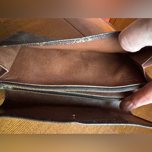 Louis Vuitton Vintage Sarah Wallet In Brown Monogram Canvas W/COA - Picture 6 of 16